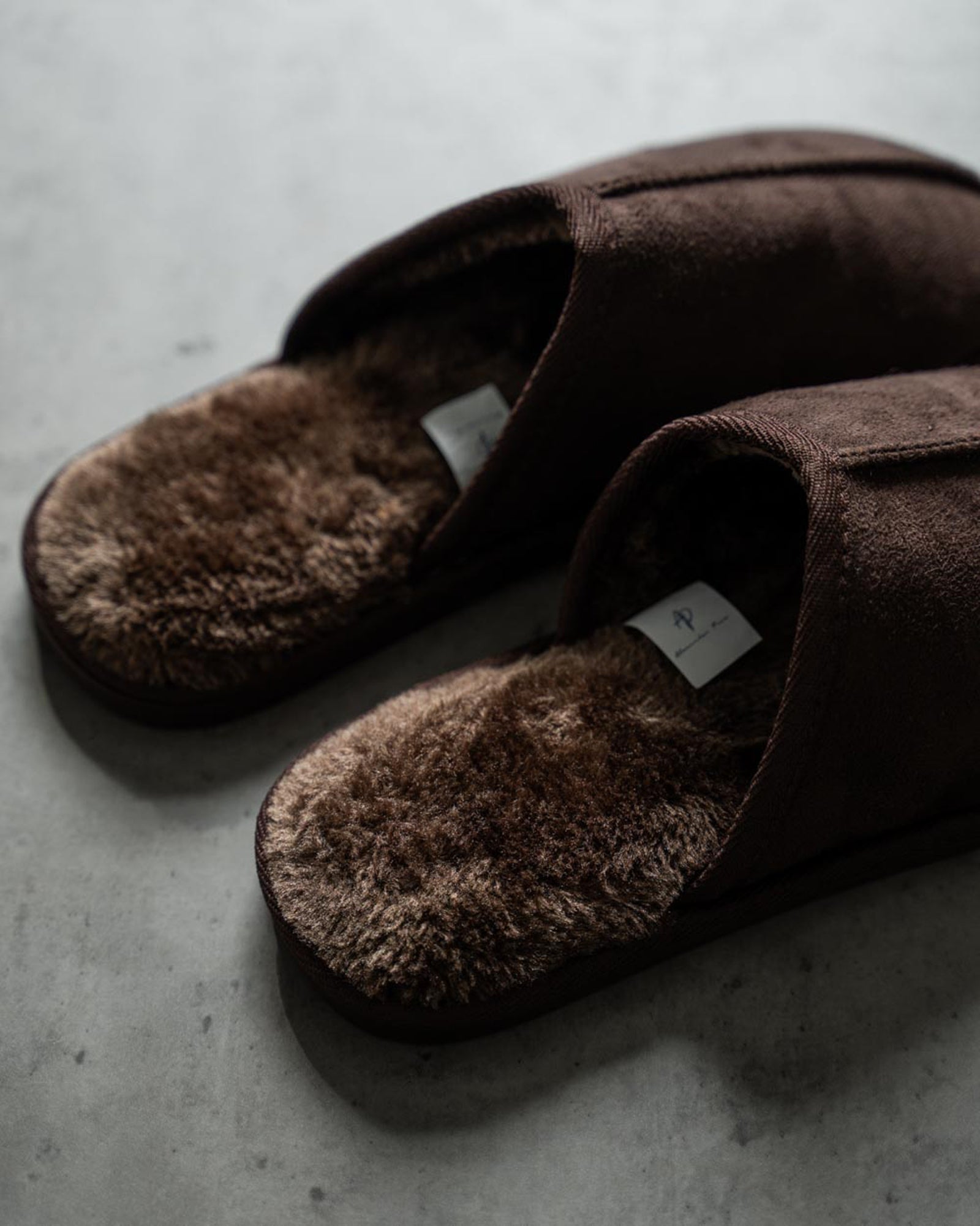 TRASK PRESTON BROWN ITALIAN SUEDE SHEARLING SLIPPER SIZE 11.5-12 Trask Slippers for Men for sale - eBay main image 3
